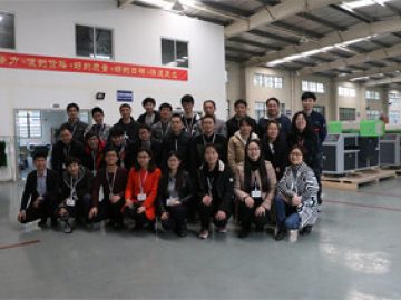 Punëtorët B2B në zyrën qendrore, 1 2018