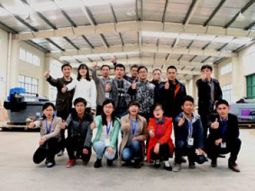 Punëtorët B2B në zyrën qendrore, 2018