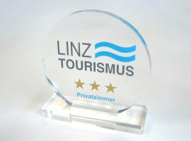 Shfaqje të qarta akrilik