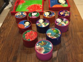 Kuti tradicionale dhuratë